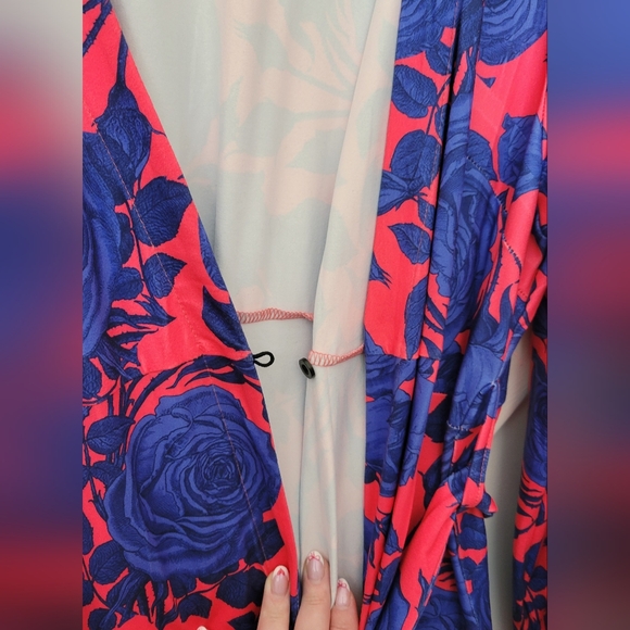 Rebdolls Rose Print Maxi Wrap Dress Blue and Red 22 - Picture 5 of 6